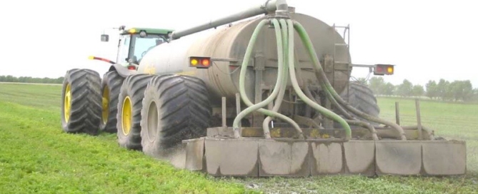 Manure applicator - 1